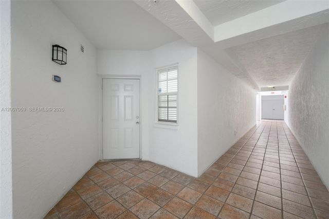 3245 NE 184th St 13109, Aventura, FL 33160