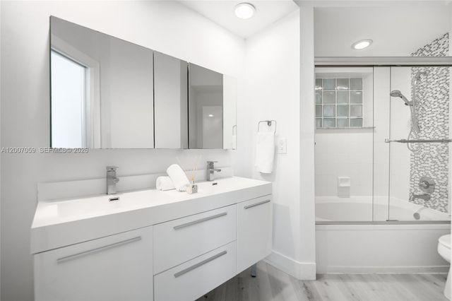 3245 NE 184th St 13109, Aventura, FL 33160