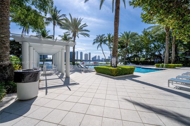 3245 NE 184th St 13109, Aventura, FL 33160