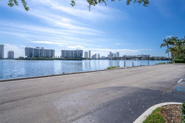 3245 NE 184th St 13109, Aventura, FL 33160