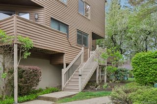 28 Tulip Court 28 in Bldg #3, Nanuet, NY 10954