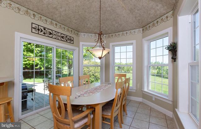 114 CRABAPPLE CT, Hummelstown, PA 17036