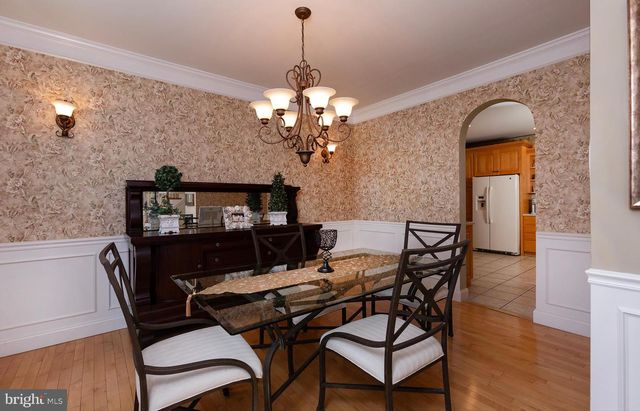 114 CRABAPPLE CT, Hummelstown, PA 17036