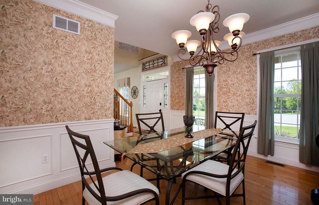 114 CRABAPPLE CT, Hummelstown, PA 17036