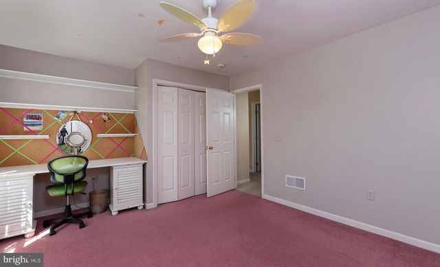 114 CRABAPPLE CT, Hummelstown, PA 17036