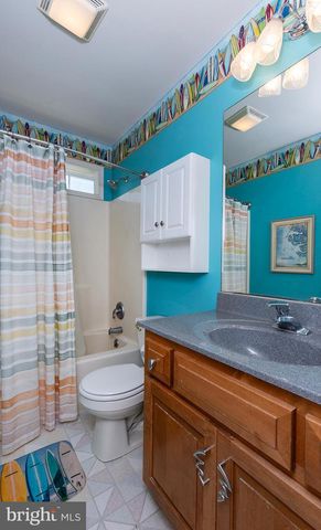 114 CRABAPPLE CT, Hummelstown, PA 17036
