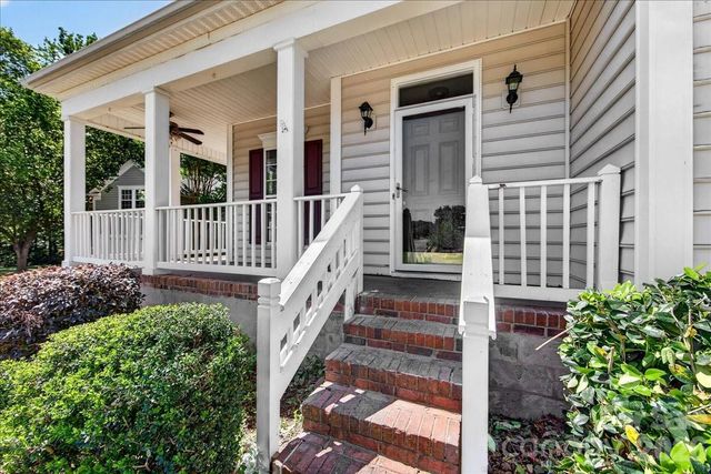 10303 Madison Park Drive, Charlotte, NC 28269