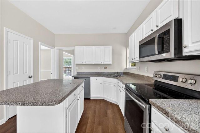 10303 Madison Park Drive, Charlotte, NC 28269