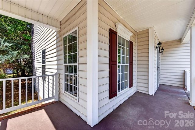 10303 Madison Park Drive, Charlotte, NC 28269