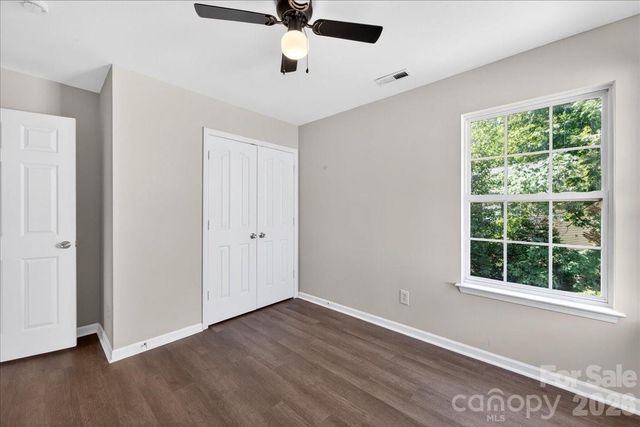 10303 Madison Park Drive, Charlotte, NC 28269