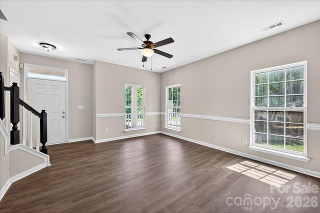 10303 Madison Park Drive, Charlotte, NC 28269