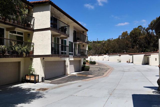 2412 Altisma Way C, Carlsbad, CA 92009