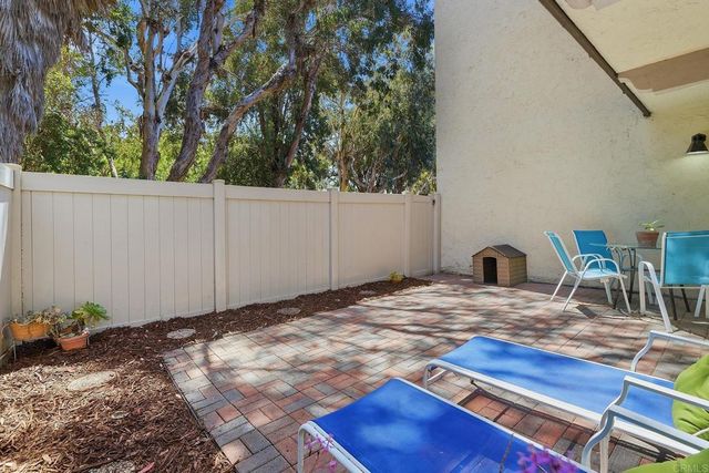 2412 Altisma Way C, Carlsbad, CA 92009