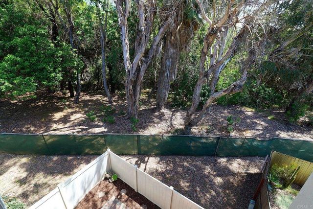 2412 Altisma Way C, Carlsbad, CA 92009