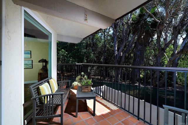 2412 Altisma Way C, Carlsbad, CA 92009