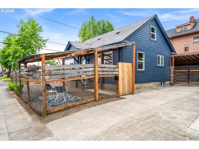 3327 Se 50TH Ave, Portland, OR 97206