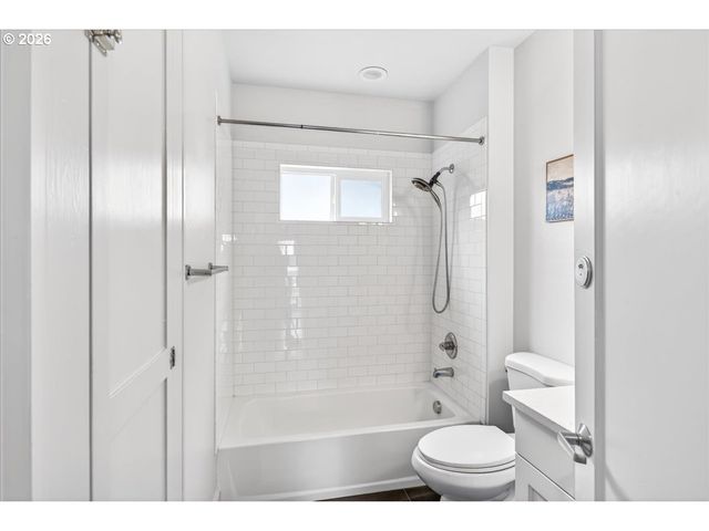 3327 Se 50TH Ave, Portland, OR 97206