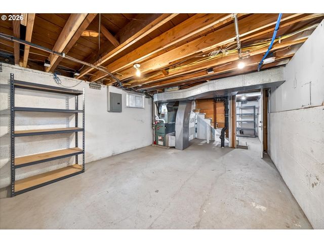 3327 Se 50TH Ave, Portland, OR 97206