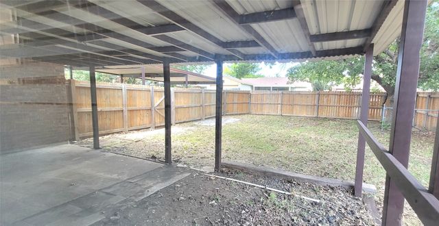 7331 Emory Oak Lane, Dallas, TX 75249