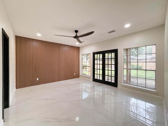 14211 Napier Court, Houston, TX 77069