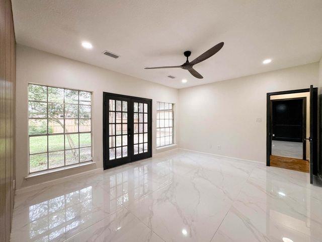 14211 Napier Court, Houston, TX 77069