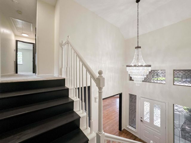 14211 Napier Court, Houston, TX 77069