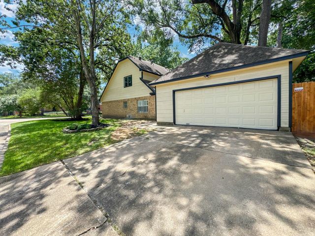 14211 Napier Court, Houston, TX 77069