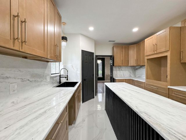 14211 Napier Court, Houston, TX 77069