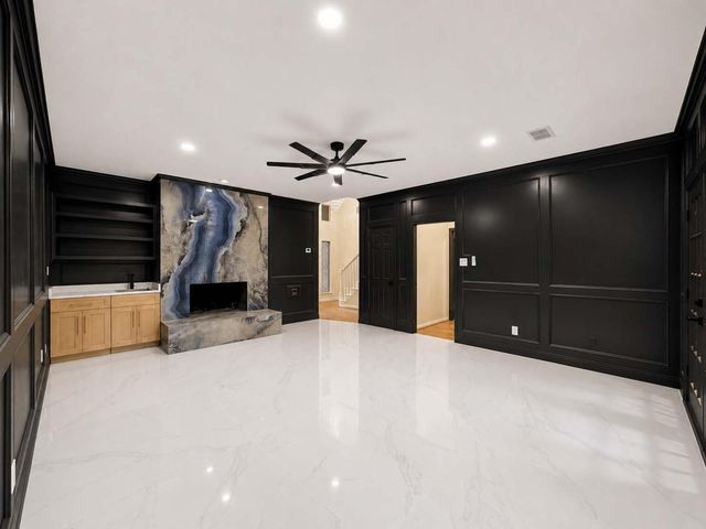 14211 Napier Court, Houston, TX 77069