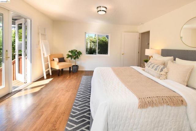 2300 Ashby Ave, Berkeley, CA 94705