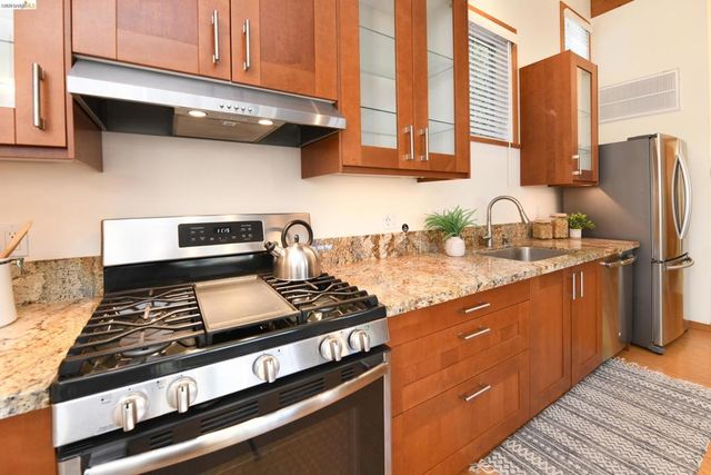 2300 Ashby Ave, Berkeley, CA 94705