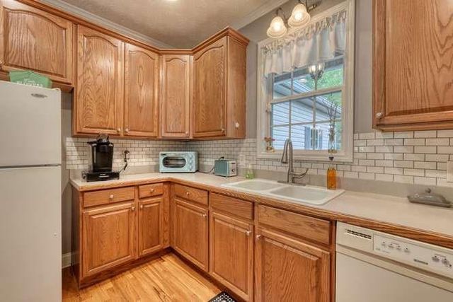 302 Brook Green Court, Blairsville, GA 30512