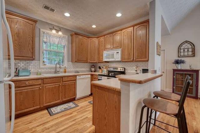 302 Brook Green Court, Blairsville, GA 30512