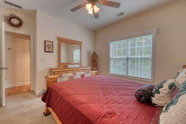 302 Brook Green Court, Blairsville, GA 30512