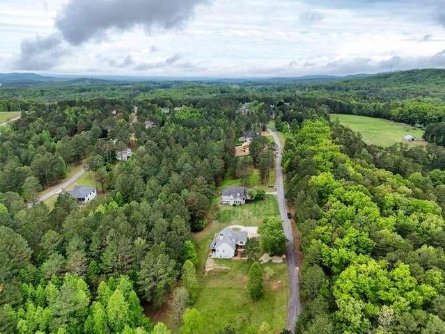 302 Brook Green Court, Blairsville, GA 30512