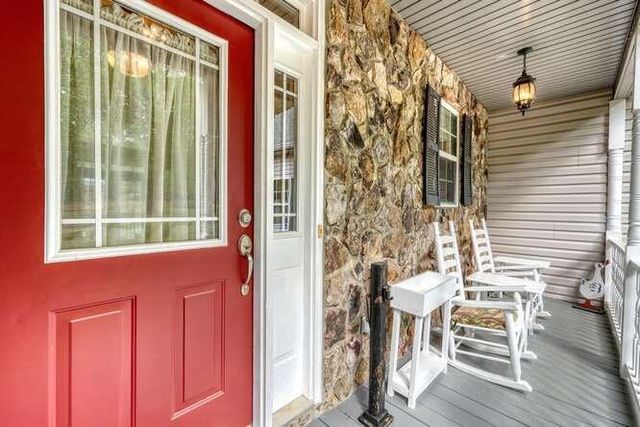 302 Brook Green Court, Blairsville, GA 30512