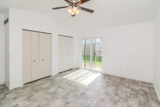 384 Stone Creek Drive, Lexington, KY 40503