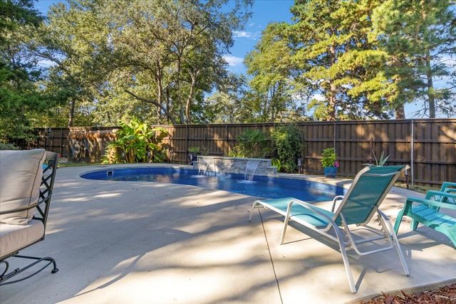 24012 Wild Flower Circle, Lindale, TX 75771