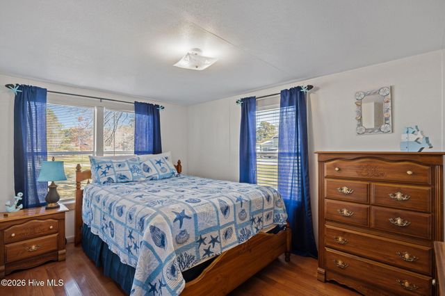 1650 Seagull Way SW, Ocean Isle Beach, NC 28469