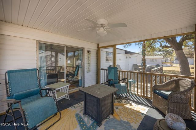 1650 Seagull Way SW, Ocean Isle Beach, NC 28469