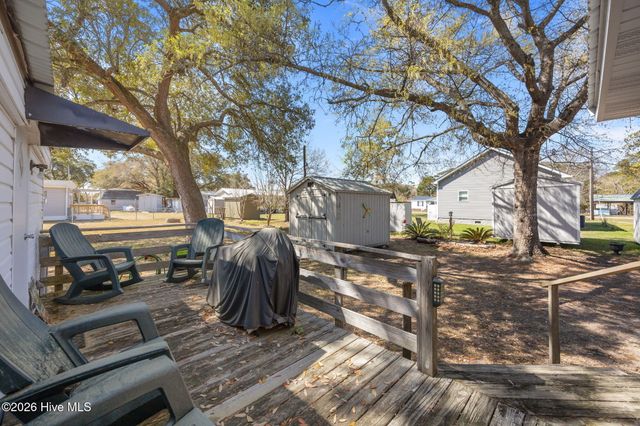 1650 Seagull Way SW, Ocean Isle Beach, NC 28469