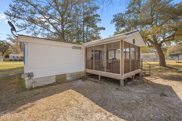 1650 Seagull Way SW, Ocean Isle Beach, NC 28469