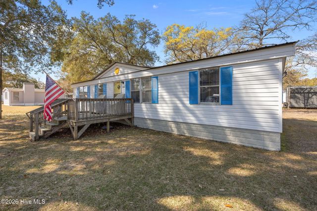 1650 Seagull Way SW, Ocean Isle Beach, NC 28469