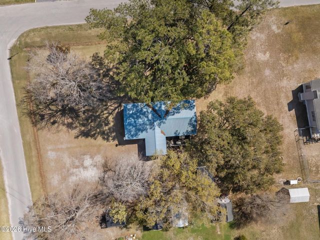 1650 Seagull Way SW, Ocean Isle Beach, NC 28469