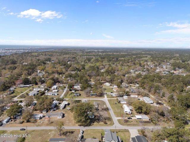 1650 Seagull Way SW, Ocean Isle Beach, NC 28469