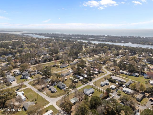 1650 Seagull Way SW, Ocean Isle Beach, NC 28469