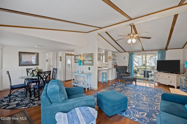 1650 Seagull Way SW, Ocean Isle Beach, NC 28469