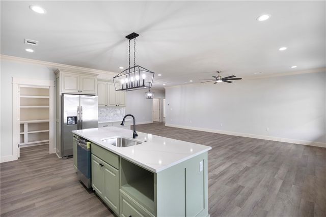 107 Harbor Circle, Russellville, AR 72802