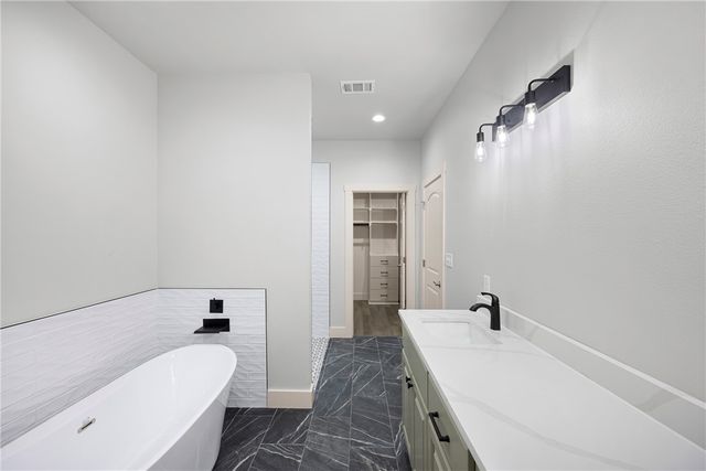 107 Harbor Circle, Russellville, AR 72802