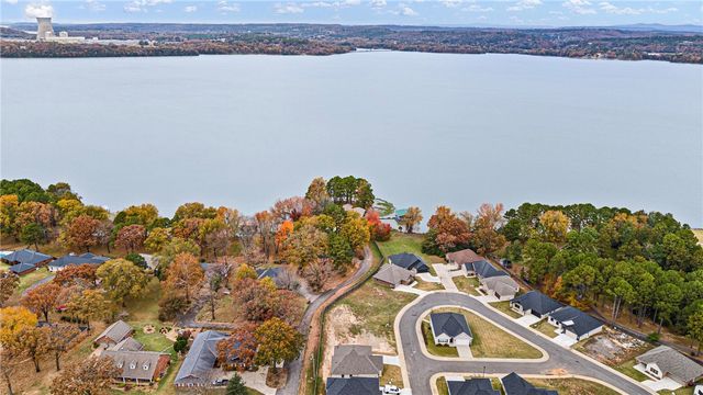 107 Harbor Circle, Russellville, AR 72802